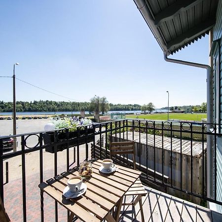 Aasa Kuelalistemaja Hotell Viljandi  Exteriör bild