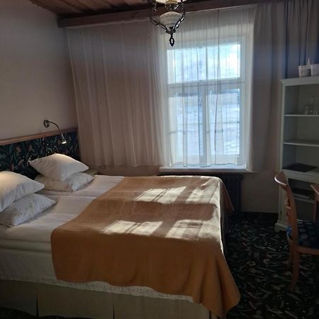 Aasa Kuelalistemaja Hotell Viljandi  Exteriör bild