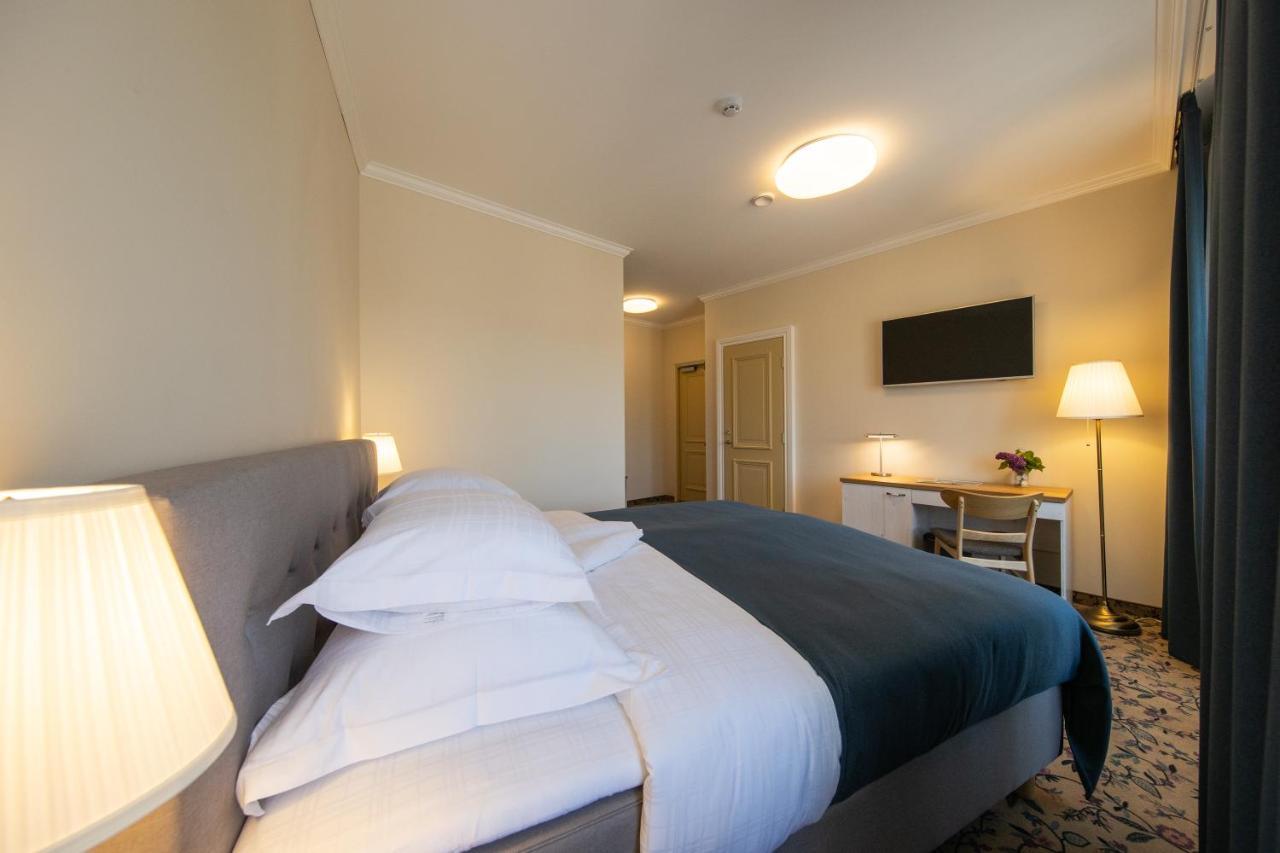 Aasa Kuelalistemaja Hotell Viljandi  Exteriör bild