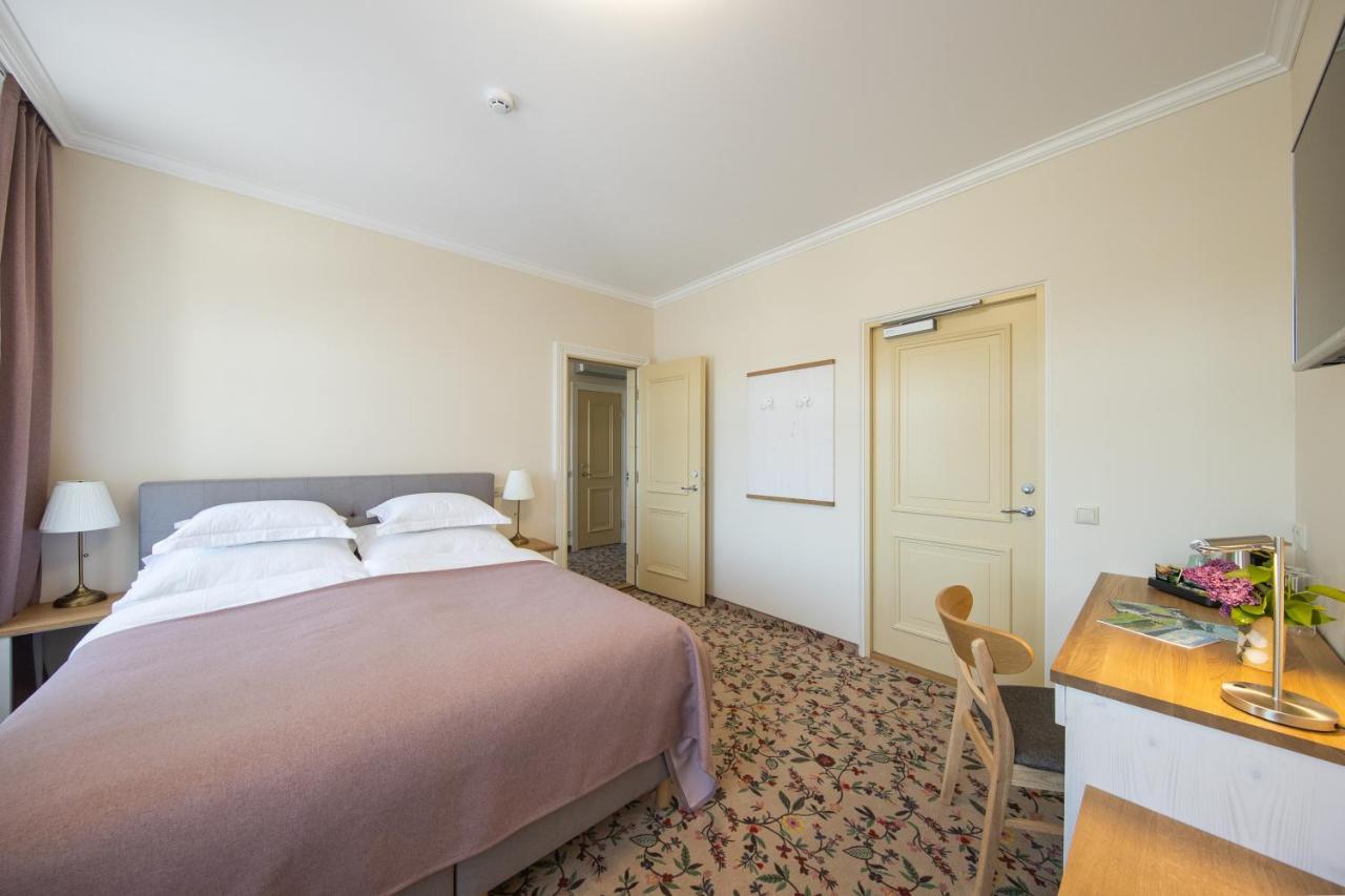 Aasa Kuelalistemaja Hotell Viljandi  Exteriör bild