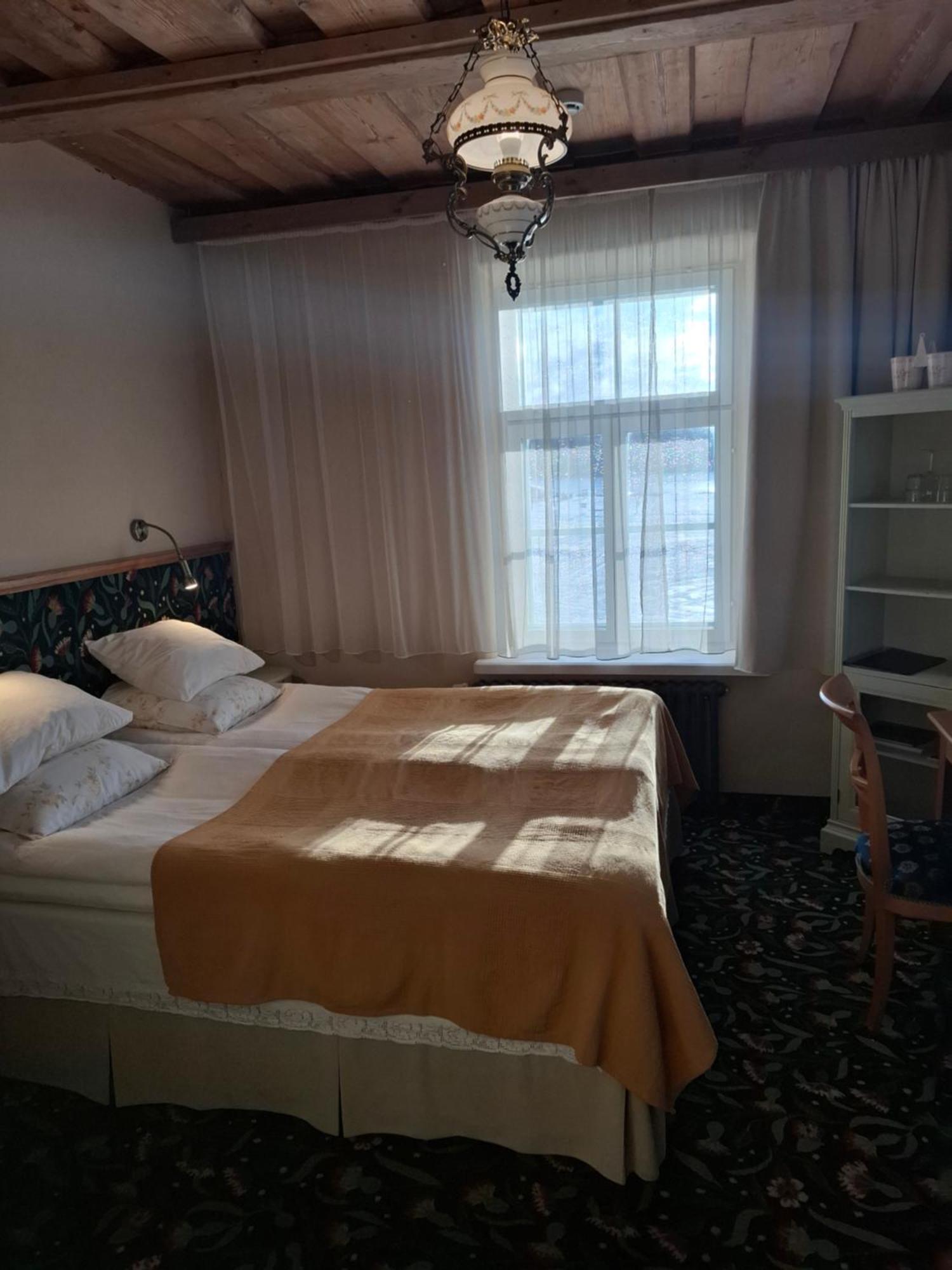 Aasa Kuelalistemaja Hotell Viljandi  Exteriör bild